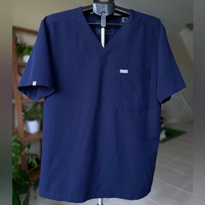 Figs Navy blue Leon three-pocket scrub top